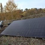 Photovoltaik und Begrünung können sich auch ergänzen.